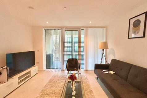 Bouchon Point, 7 Cendal Crescent, London, E1