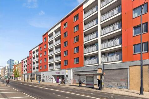 Sidney Street, London, E1