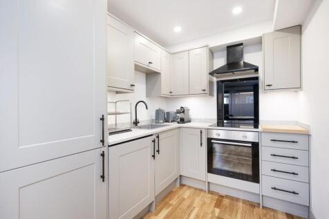 Bromehead Road, Whitechapel, LONDON, E1