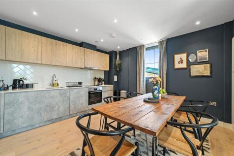323 Morville Street, Bow, London, E3