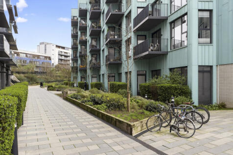 18 Bundocks Walk, London, E3