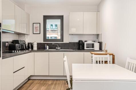 Ashwin Street, London, E8
