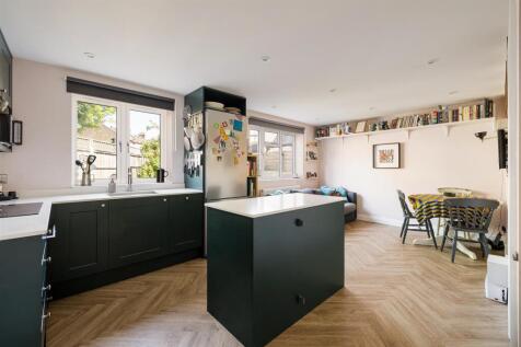 Dames Road, London