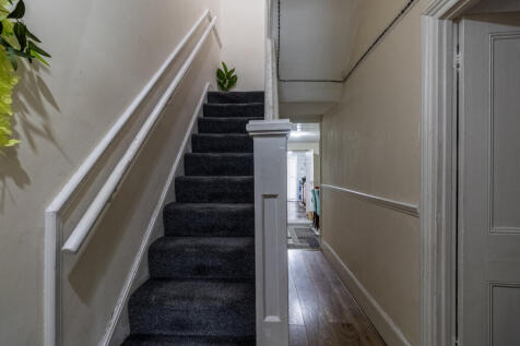Leonard Road, London, E7