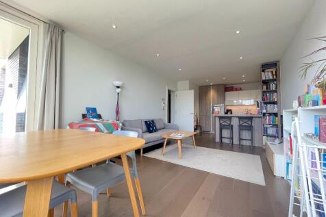 Queenshurst Square, Kingston Upon Thames, Surrey, KT2