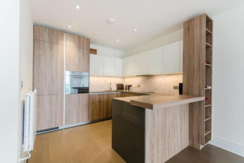 Queenshurst Square, Kingston Upon Thames, KT2