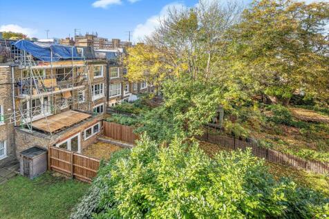 Loxford Gardens, Highbury, N5