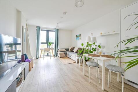 Regency Heights, Park Royal, London, NW10