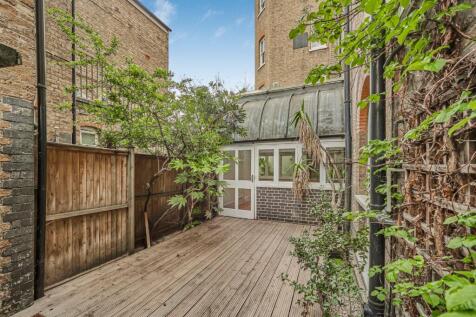 Renfrew Road, Kennington, London, SE11