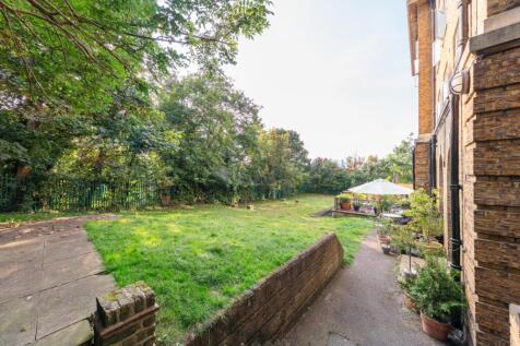 Woodlands Heights, Vanbrugh Hill Blackheath SE3