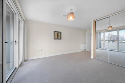 Barquentine Heights, 
4 Peartree Way, SE10