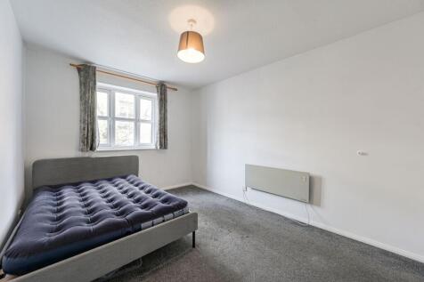 Crofters Court, Deptford, London, SE8