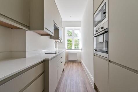 Gloucester Avenue, Primrose Hill, London, NW1