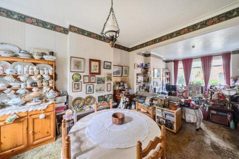 Eastcombe Avenue, Charlton, London, SE7