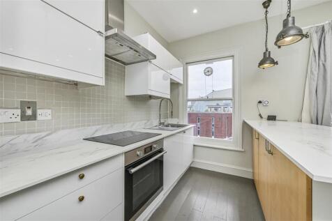 Stockwell Road, SW9
