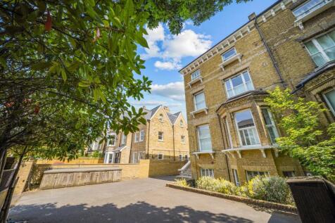 St. Martins Court, 
140 Trinity Road, SW17