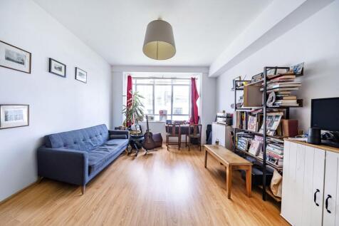 Great West Road, Brentford, TW8