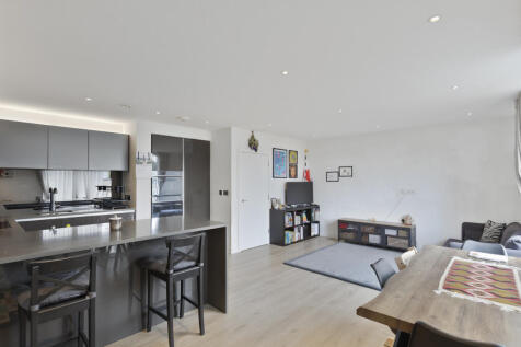Heritage Place, Brentford, TW8