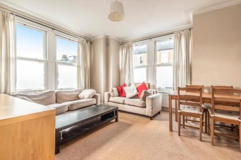 Balvernie Grove, Southfields, SW18