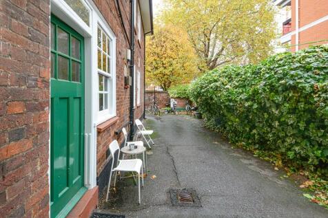 Moodkee Street, London, SE16