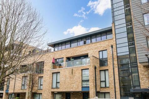 Boundary Lane, Elephant and Castle, London, SE17