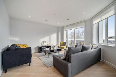 Tarling House, Elephant and Castle, London, SE17