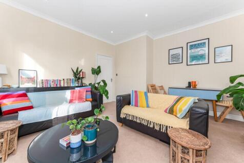 Croxted Road, London, SE21