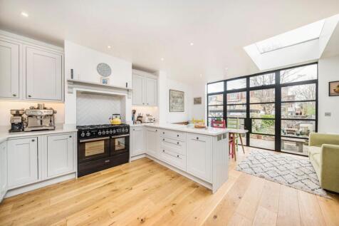 Parkleigh Road, Wimbledon