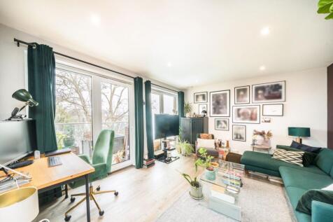 Worple Road, West Wimbledon