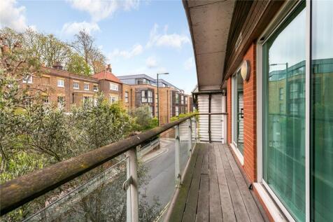 Petersham Road, Richmond, TW10