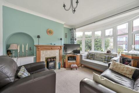 Worton Road, Isleworth, TW7