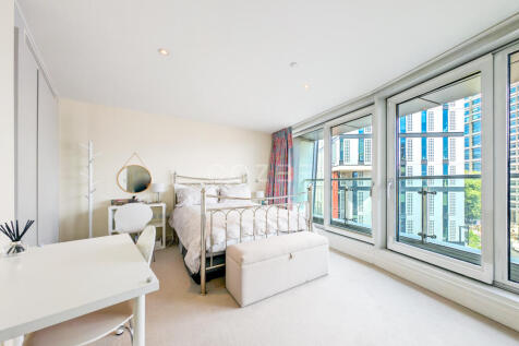 Bezier Apartments, City Road 