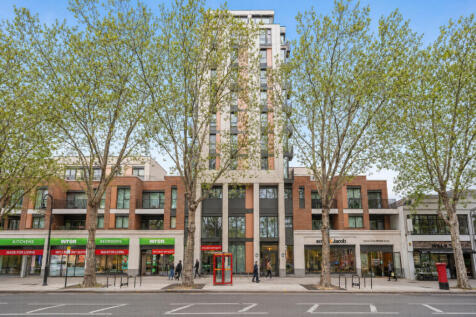 Chiswick Green, Chiswick W4
