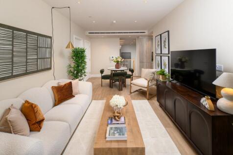 Parkside Collection, 43 Hawker Building, 348 Queenstown Road, London, SW11
