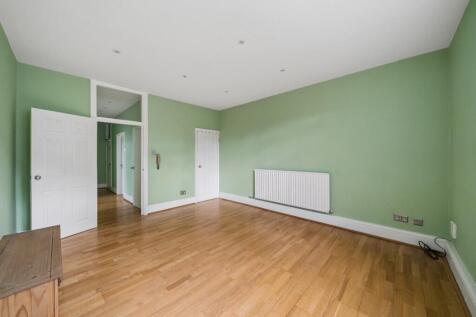 Harvey Court, East Sheen, SW14