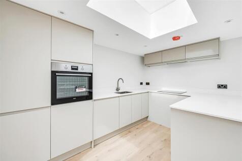 Mill Hill Road, London