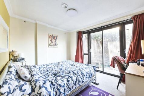 Earls Court Road, Earls Court, London, SW5