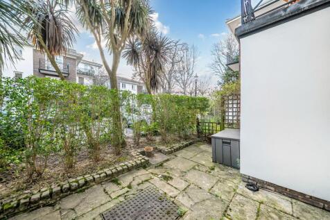 Brompton Park Crescent, West Brompton, London, SW6