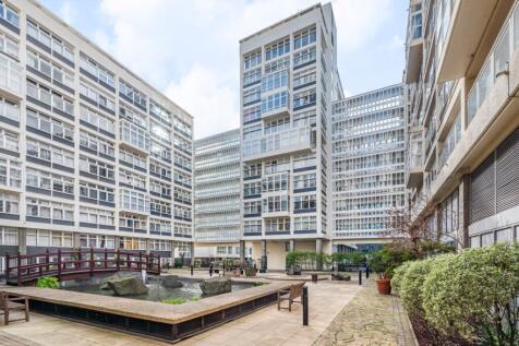 Metro Central Heights, 
119 Newington Causeway, SE1