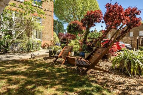 Pages Walk, London, SE1