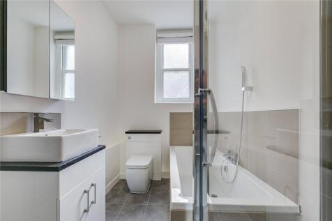 Hurlingham Court, 
Ranelagh Gardens, SW6