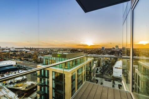Lillie Square, Earls Court, London, SW6