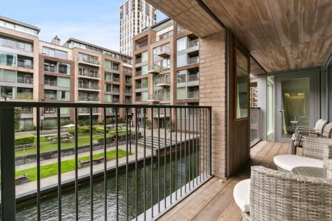 Park Street, 
Chelsea Creek, SW6
