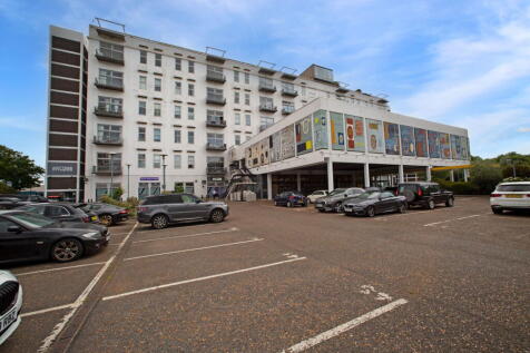 Peterborough Road,London,SW6 3EF