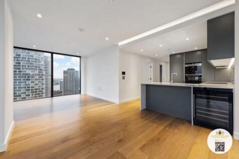 Flat 3209 , Hampton Tower,  Marsh Wall, London