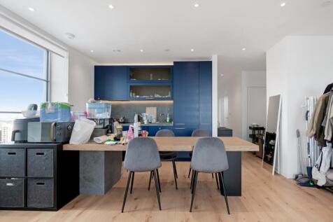 Douglass Tower, Goodluck Hope Walk, London, E14