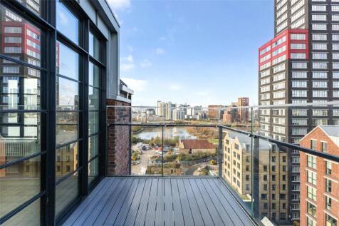 Goodluck Hope, Orchard Place, London, E14