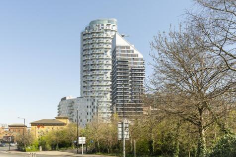 Charrington Tower, Biscayne Avenue, E14