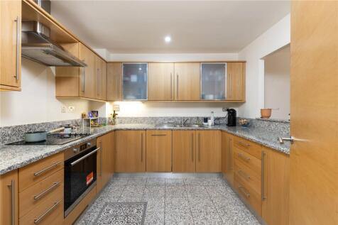Caraway Apartments, 2 Cayenne Court, London, SE1