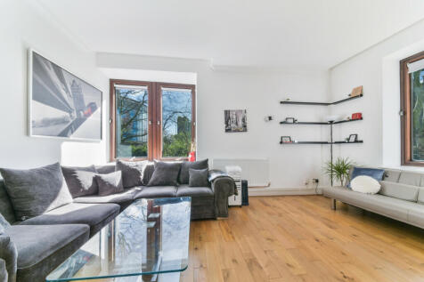 Whitehouse Apartments, Belvedere Road, London, SE1